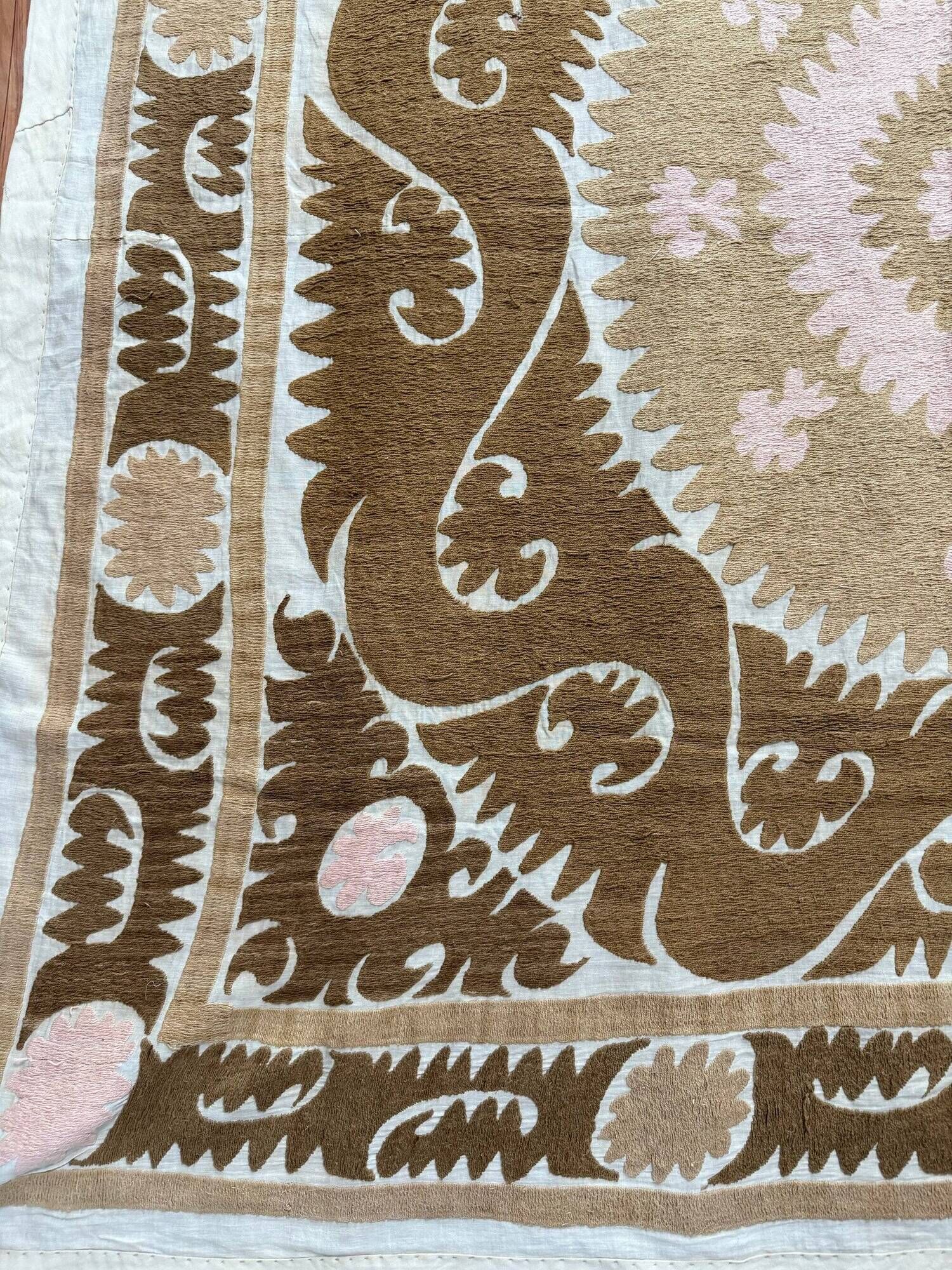 Vintage hand-embroidered tablecloth 156x160 cm