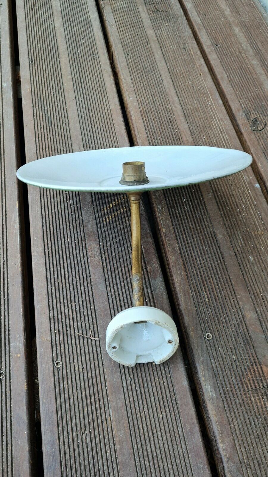 Exterior wall lamp gooseneck old vintage bowl