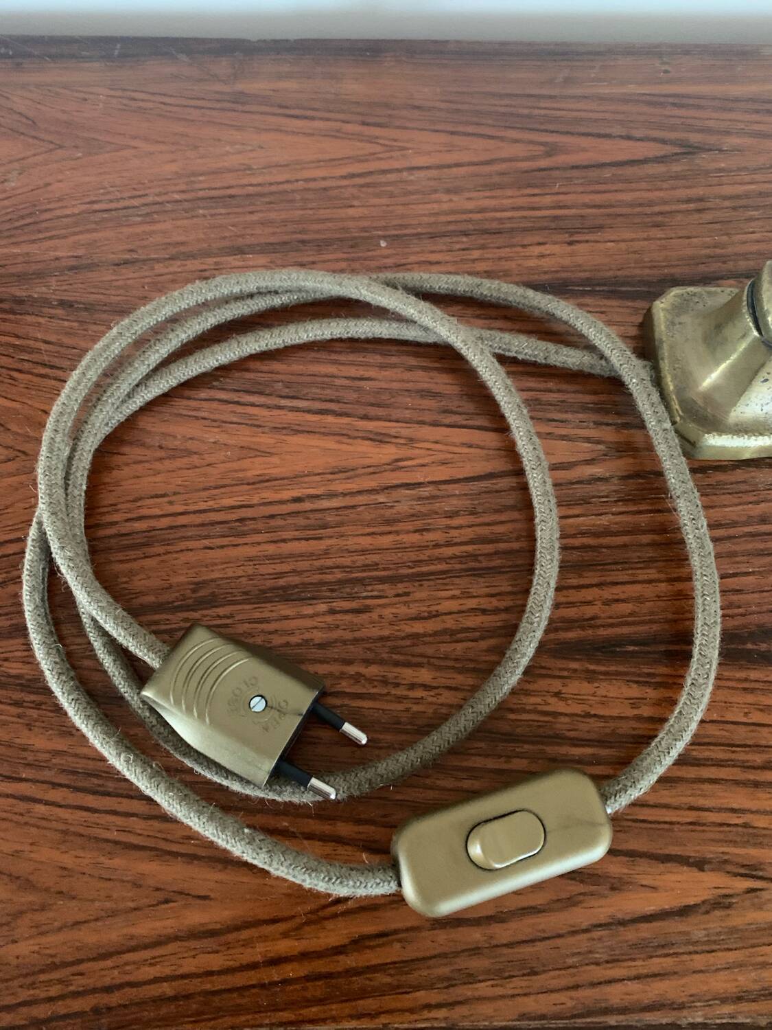 Antique Art Deco / Art Nouveau lamp