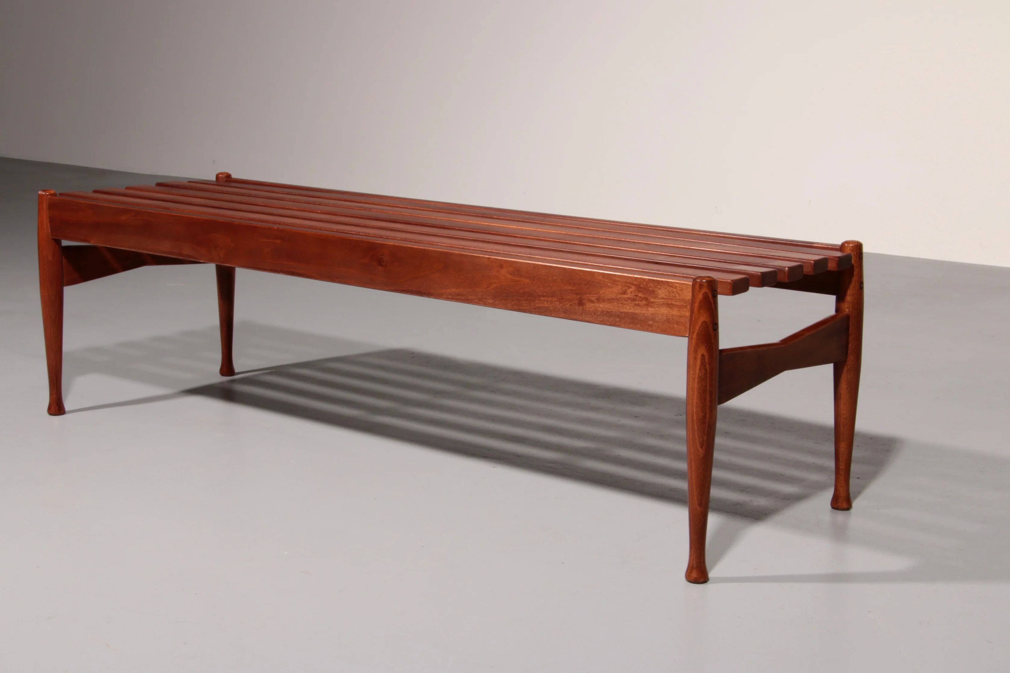 Walnut bench by Gio Ponti made by Fratelli Reguitti 1950