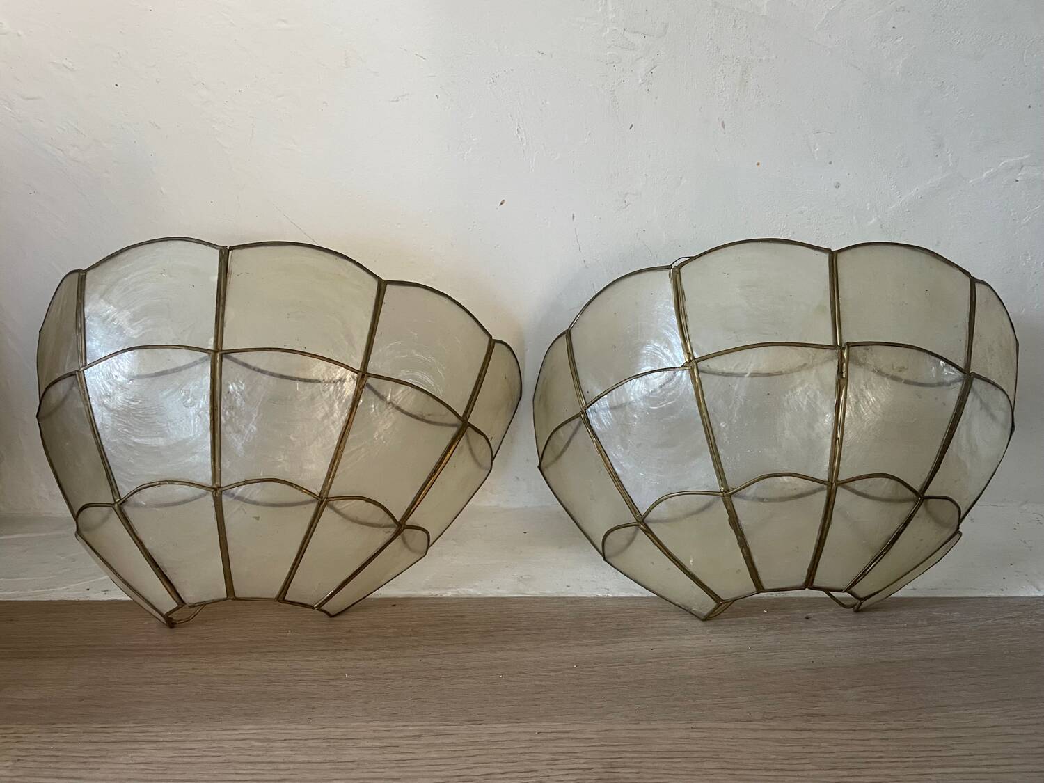 Pair of mother-of-pearl wall lights