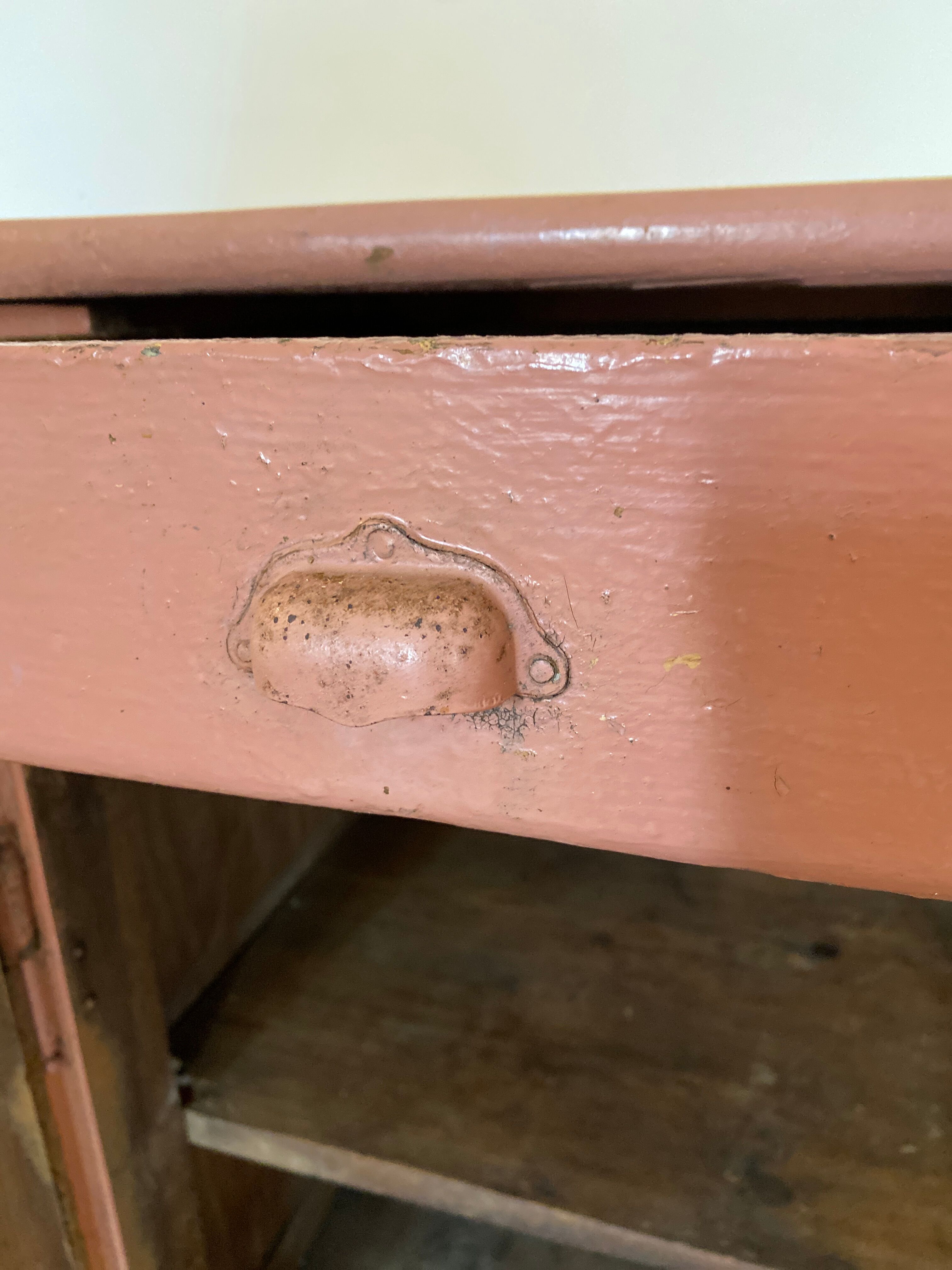 Parisian buffet in its pretty patina & raw tray