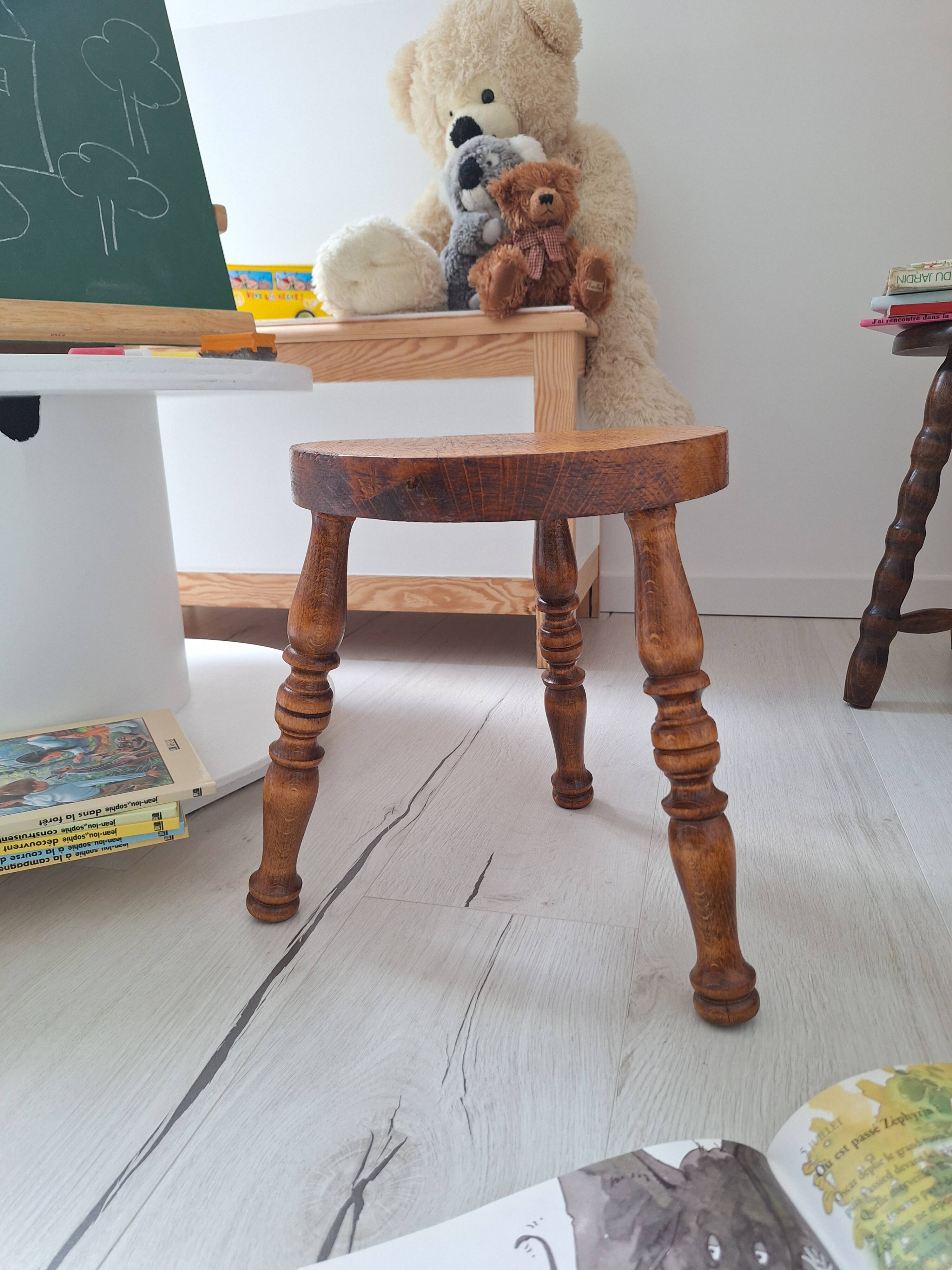 Vintage tripod stool