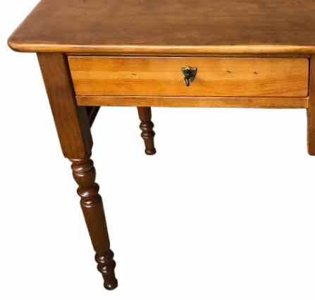 Bureau style Louis Philippe 3 tiroirs