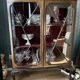 English style display case 1900