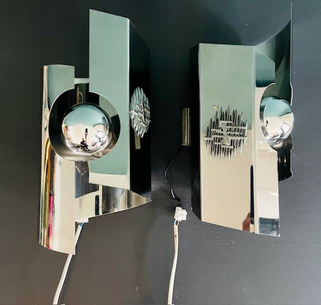 2 vintage 70s Space Age Oxar inspired wall lights