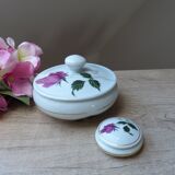 Set two jewelry boxes in Limoges porcelain, set of two jewelry boxes decorated with roses