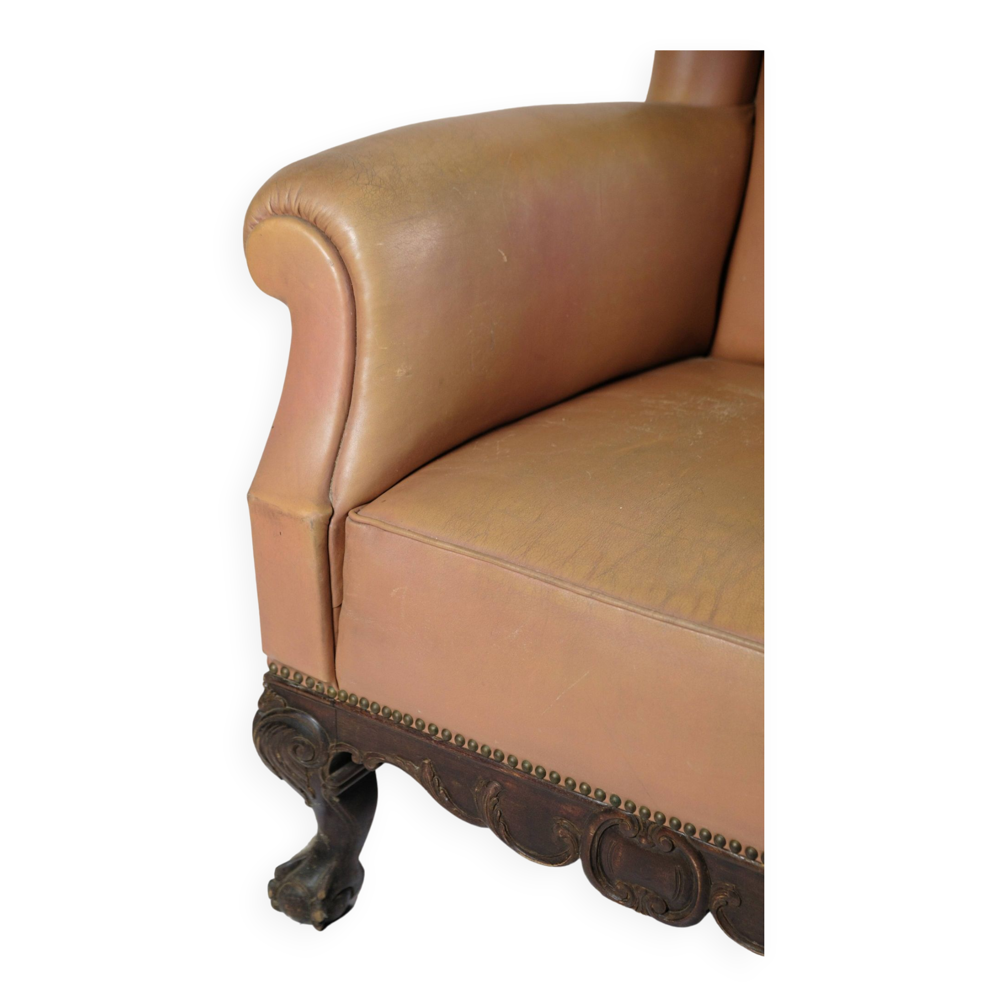 Chaise antique à haut rabat de style Chesterfield des années 1920