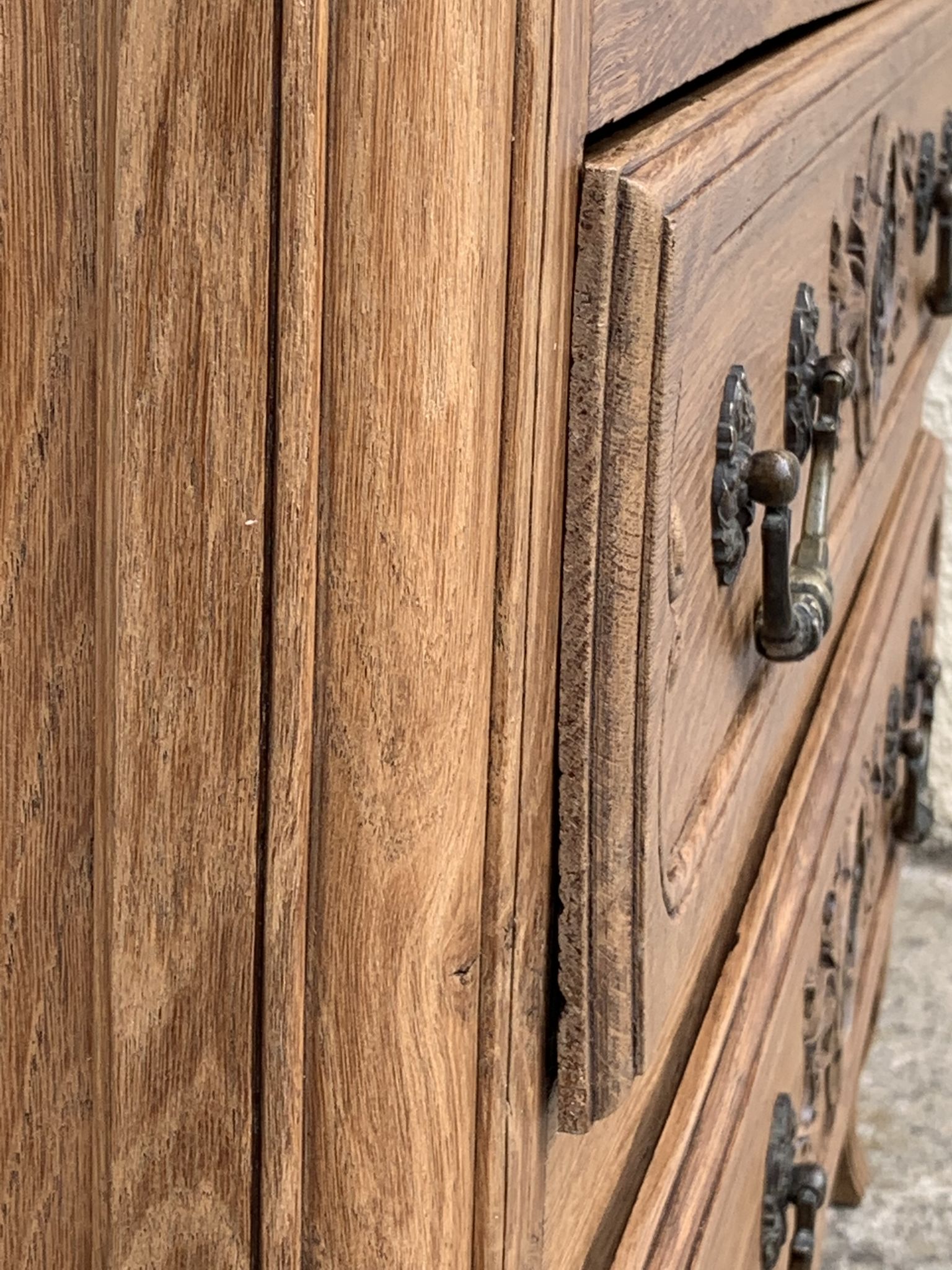 Louis XV style chest of drawers, solid raw oak, 1920.