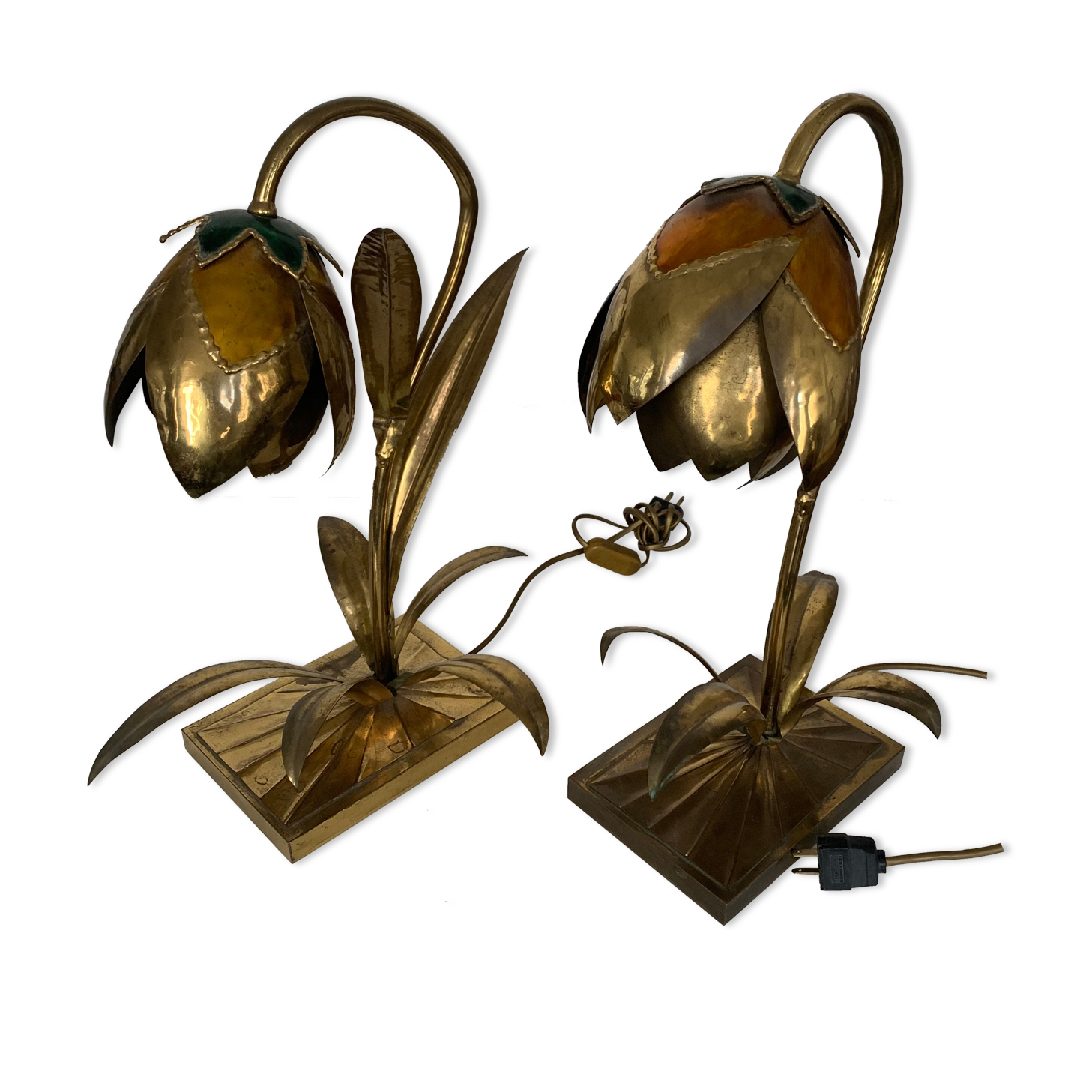 Table lamps in brass and enamel