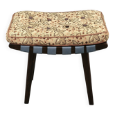 Tabouret en hêtre de style mid-century avec coussin d'origine, Tchécoslovaquie, vers 19