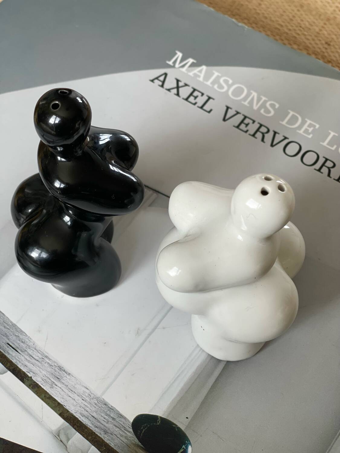 Salière et poivrier  vintage 1980