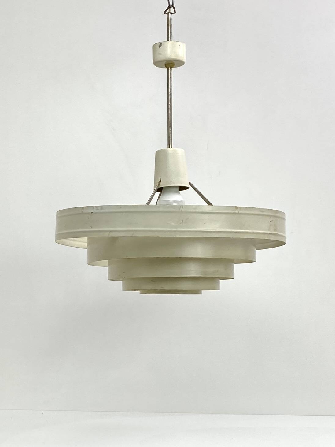 Vintage 1960s Metal Pendant Light – Design