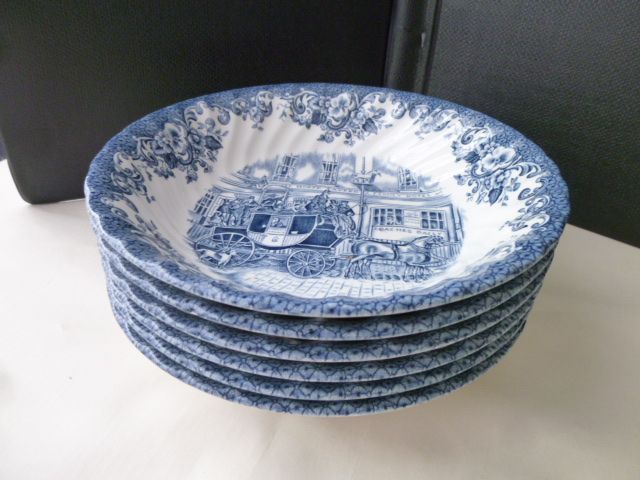 6 Johnson Bros English porcelain cream cups or plates