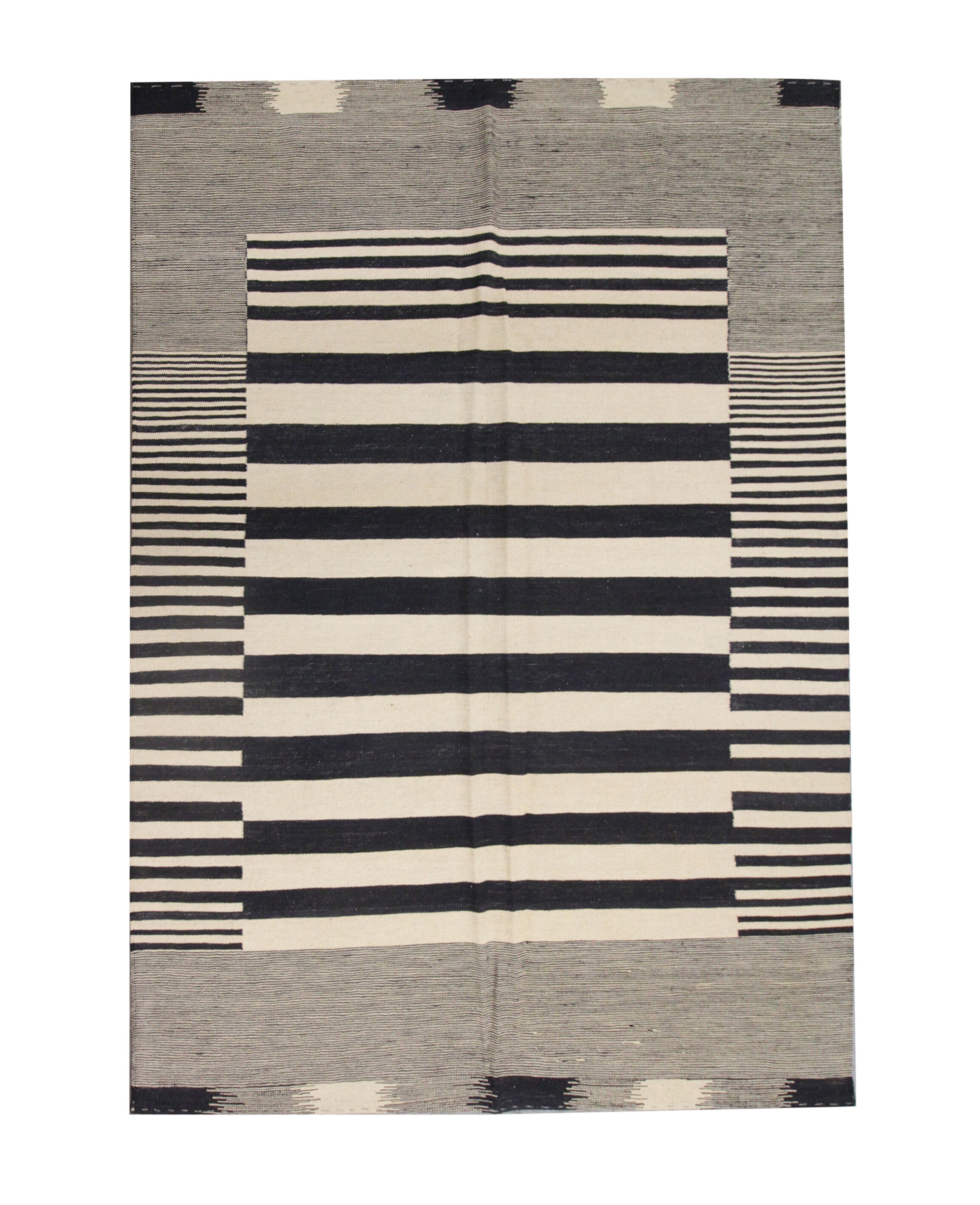 Black cream wool kilim handmade flat woven area rug- 177x232cm