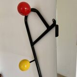 Wall coat rack