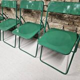 Set of 6 green folding patio chairs