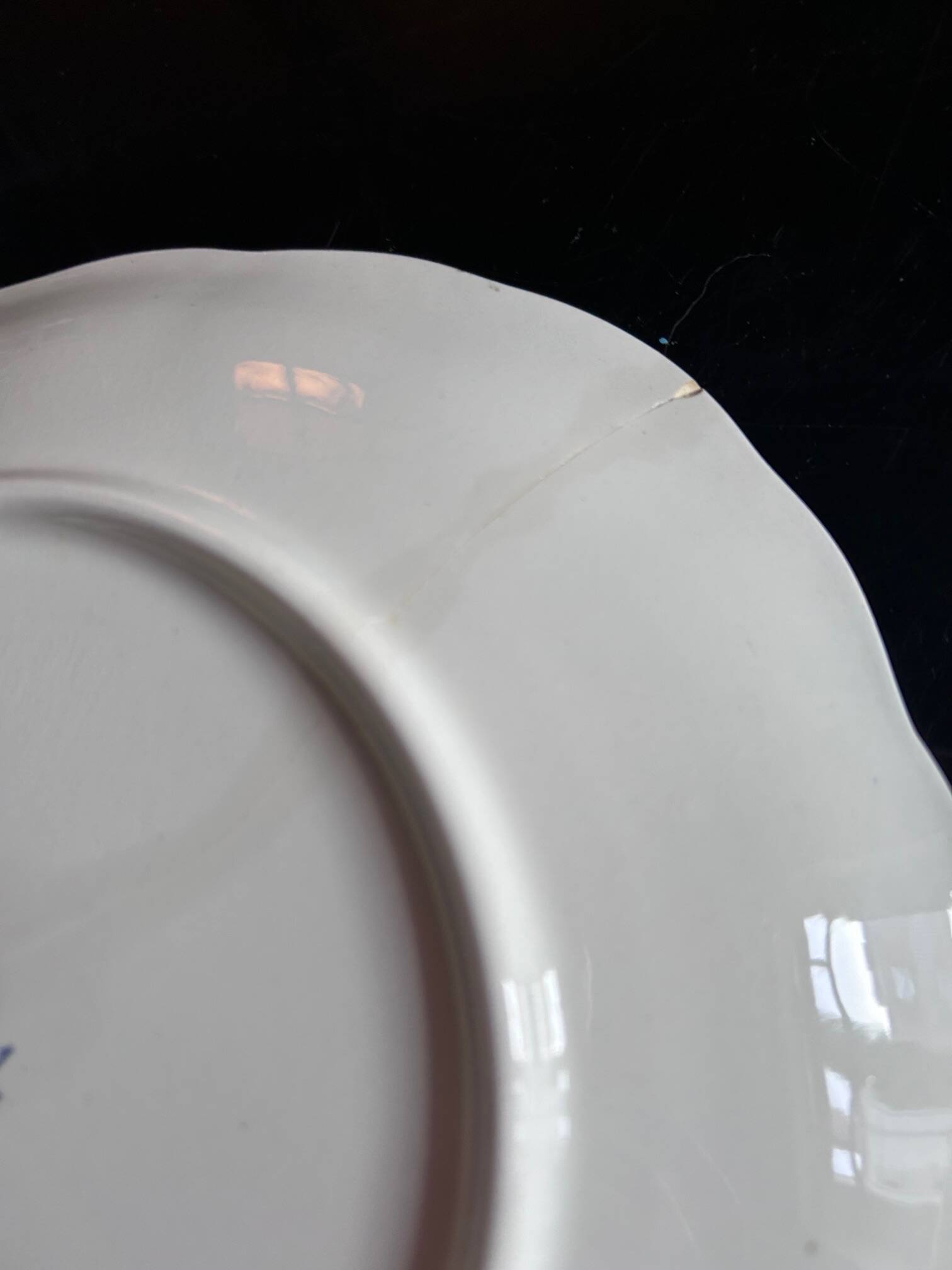 dessert plates and dish English Style