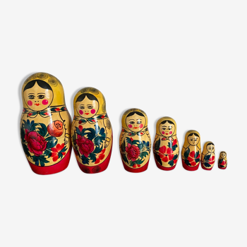 Ensemble de 7 poupées russes matrioshka