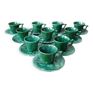 tasses et soucoupes à