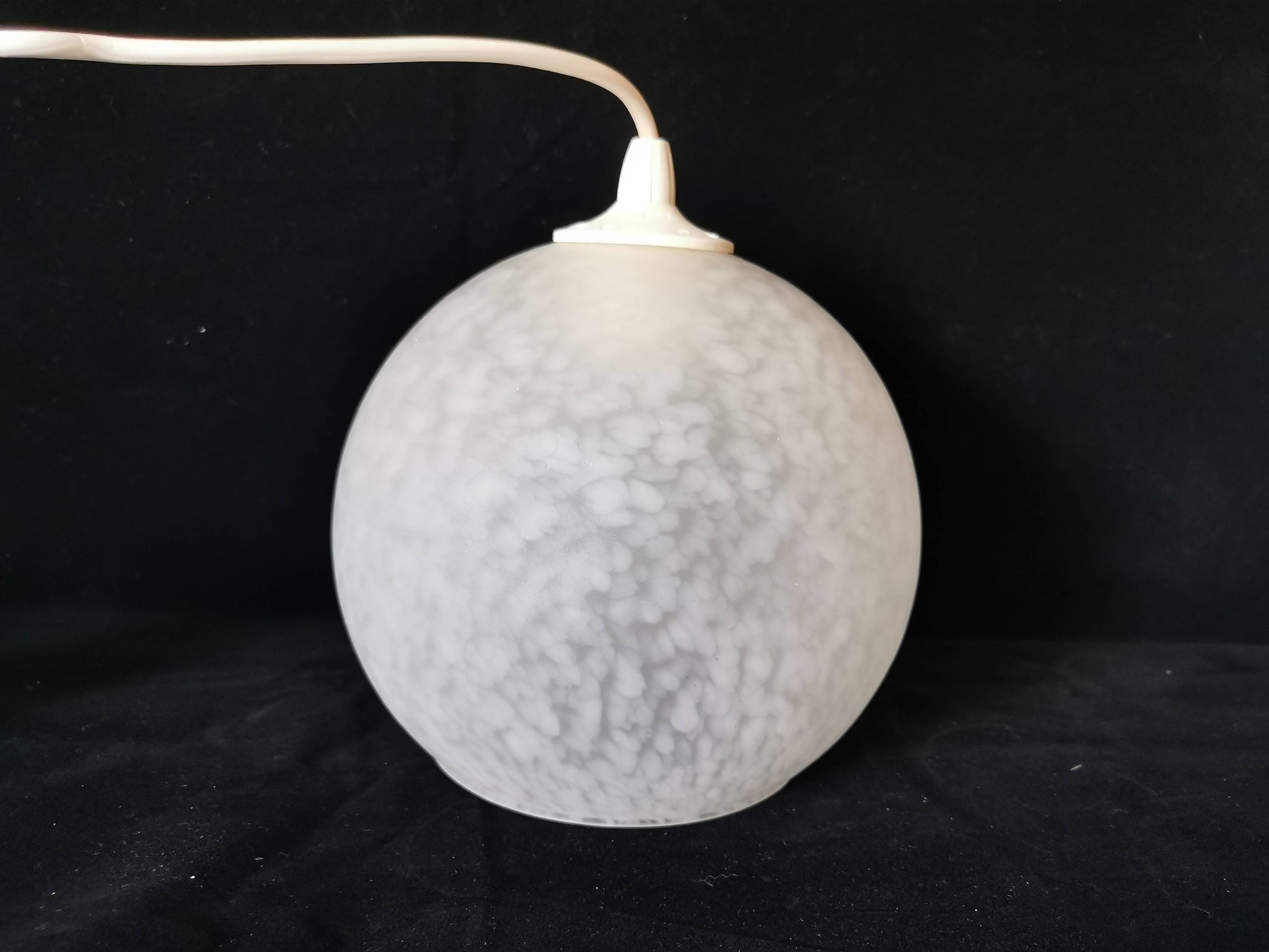 pendant lamp, lampshade, ball, art deco, opaque glass, Clichy glass