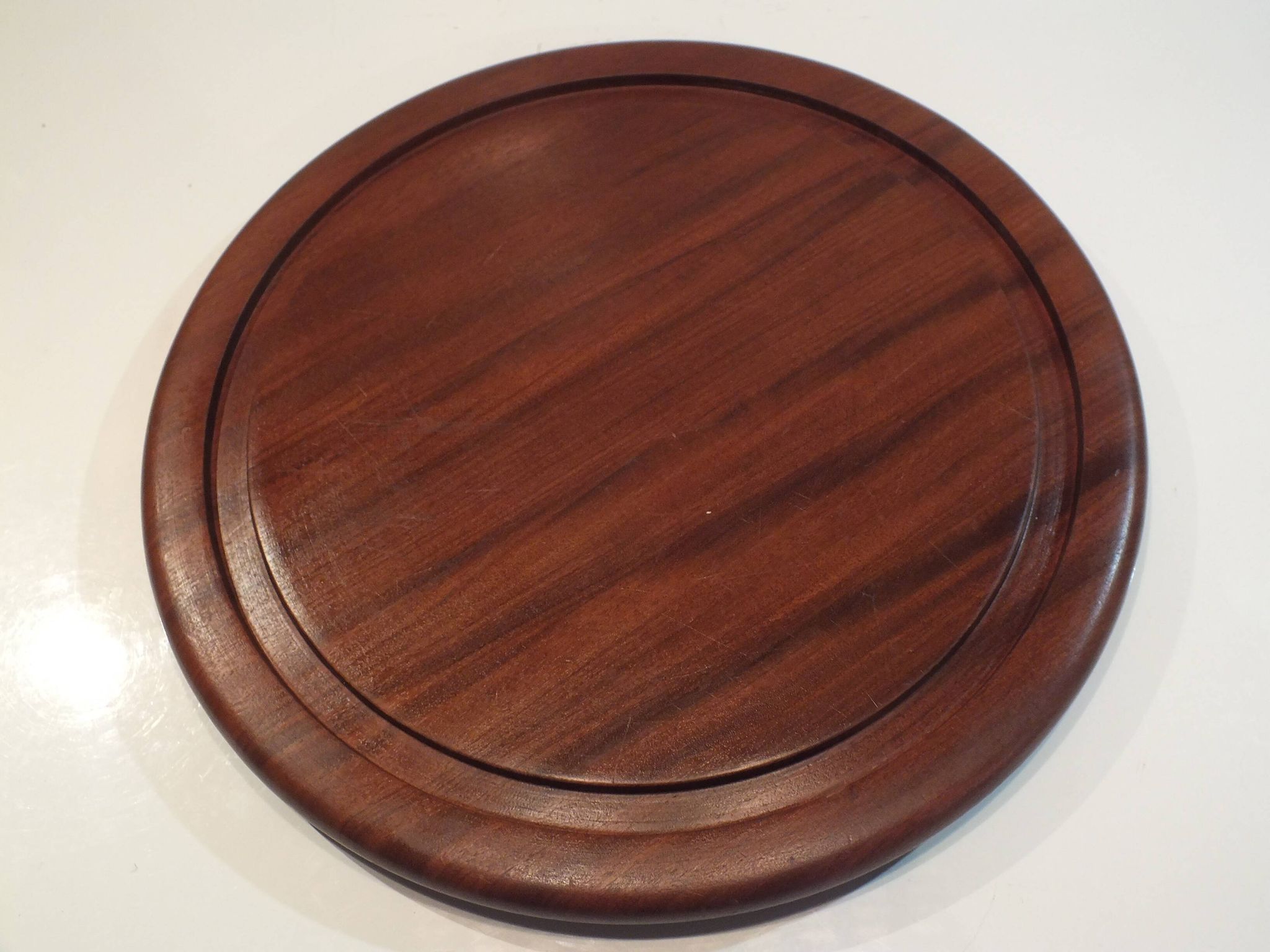 Large teak cheese board 1970 with bell, Cluze creation