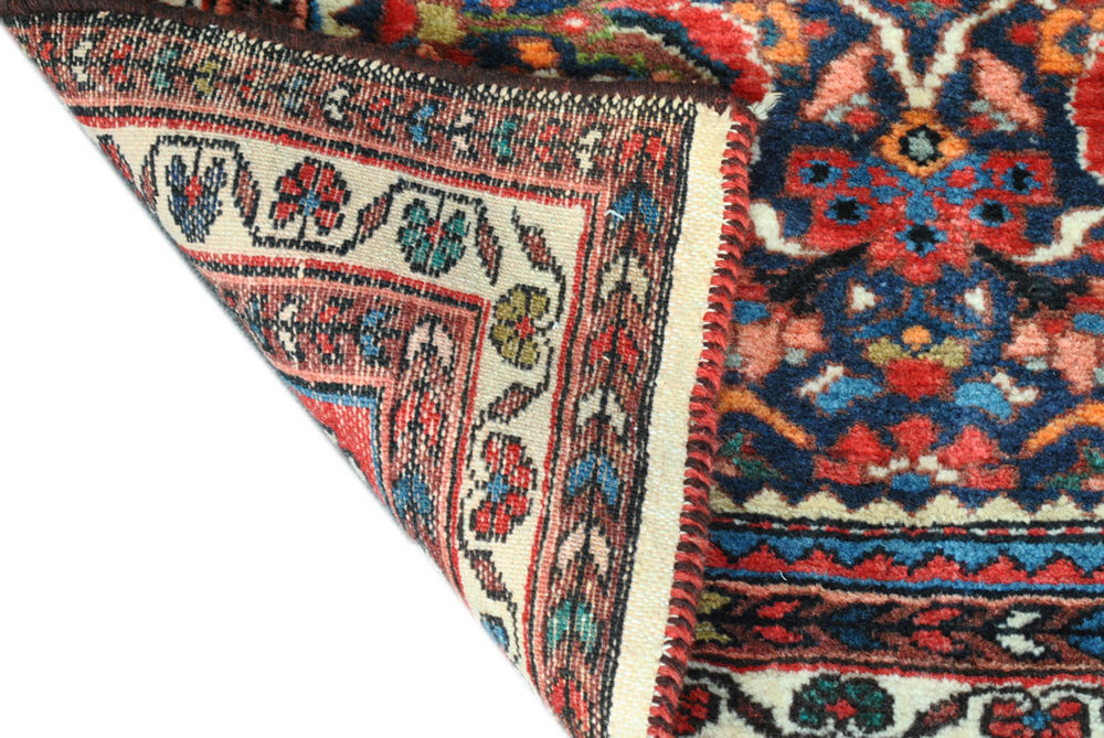 Tapis persan authentique de milieu XXème taille 92 x 128 cm