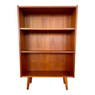 Danish retro vintage bookcase by Ølholm Møbelfabrik in teak 1960s