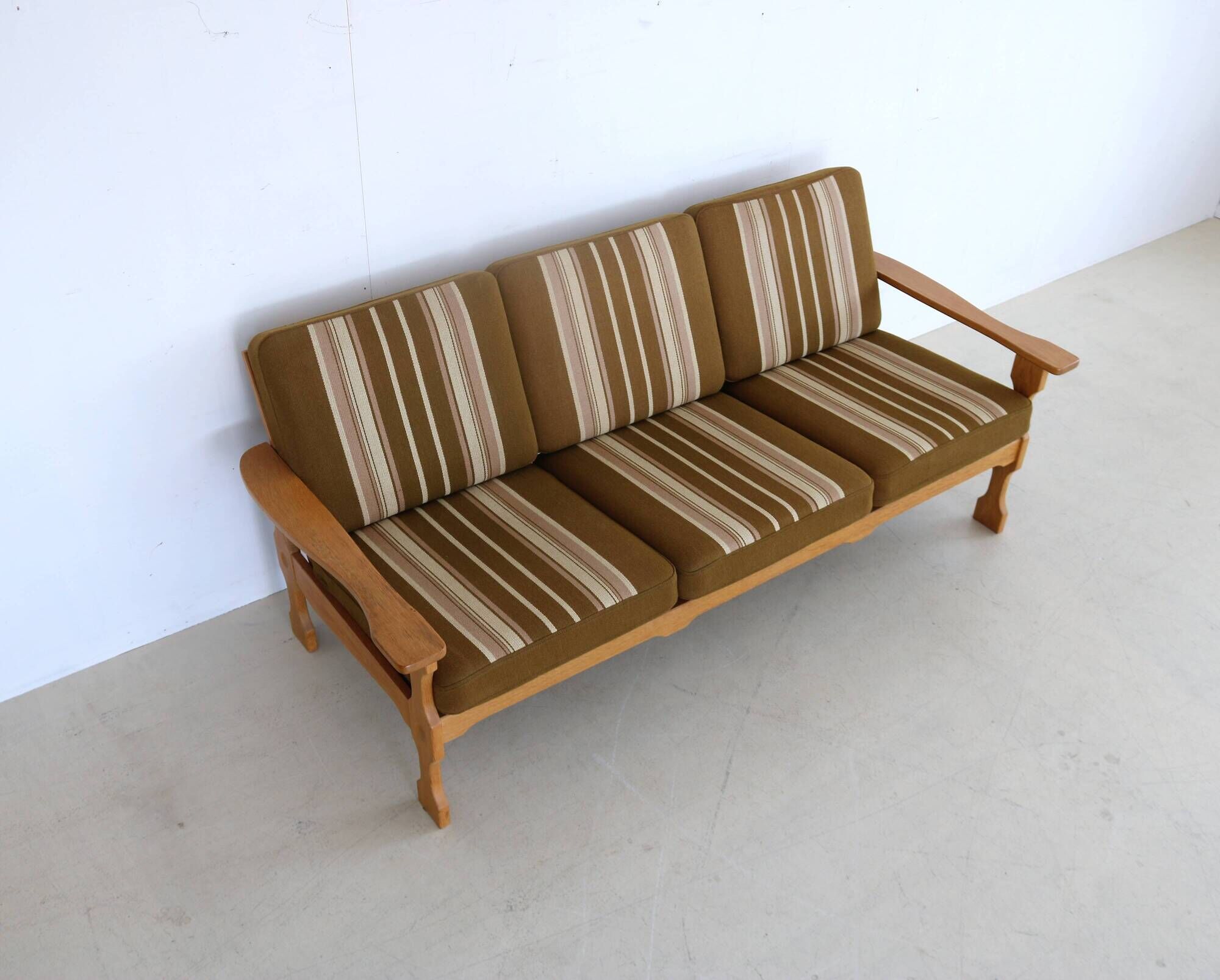 Sofa danois en chêne vintage, années 50