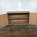 Buffet 1950 - spindle feet