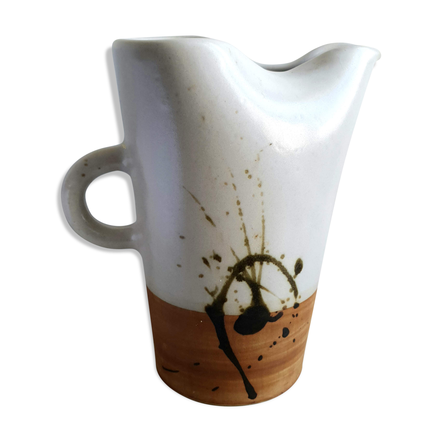 Ceramic vase from La Colombe