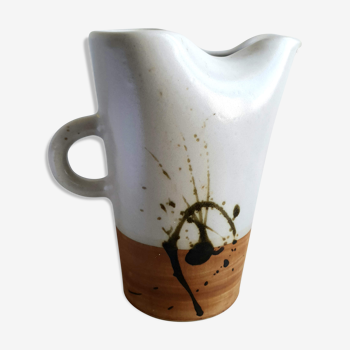 Ceramic vase from La Colombe