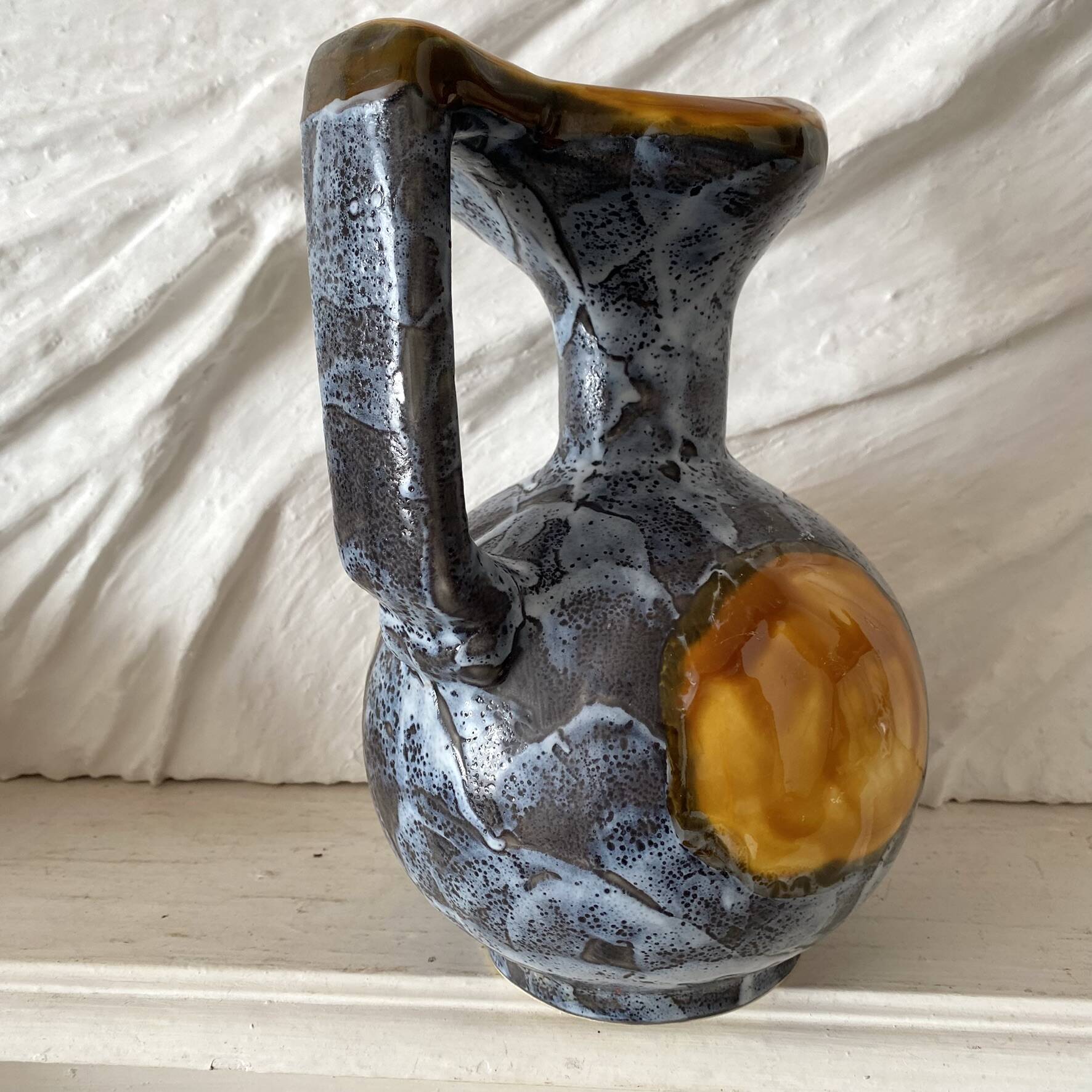 Pichet Vallauris, ceramic vase from the 1970s.