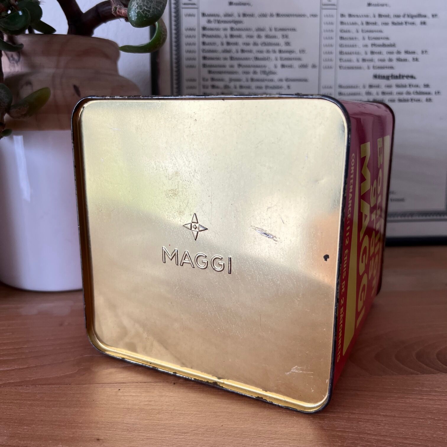 Sheet metal box Maggi 112 cases