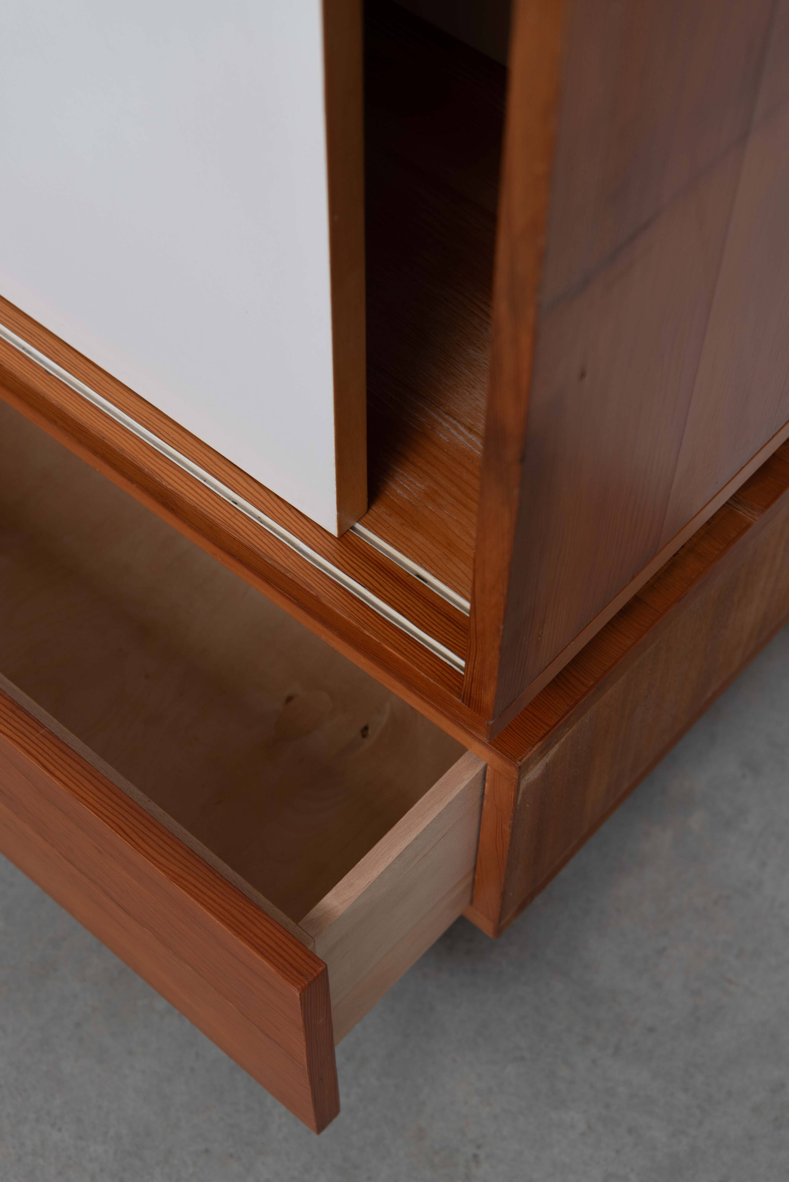 Teak wall shelf designed by Jul de Roover
