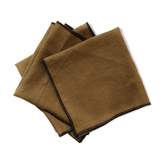Lot of 4 towels in camel linen