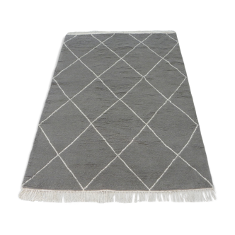 Tapis berbère marocain gris en laine tissé à la main