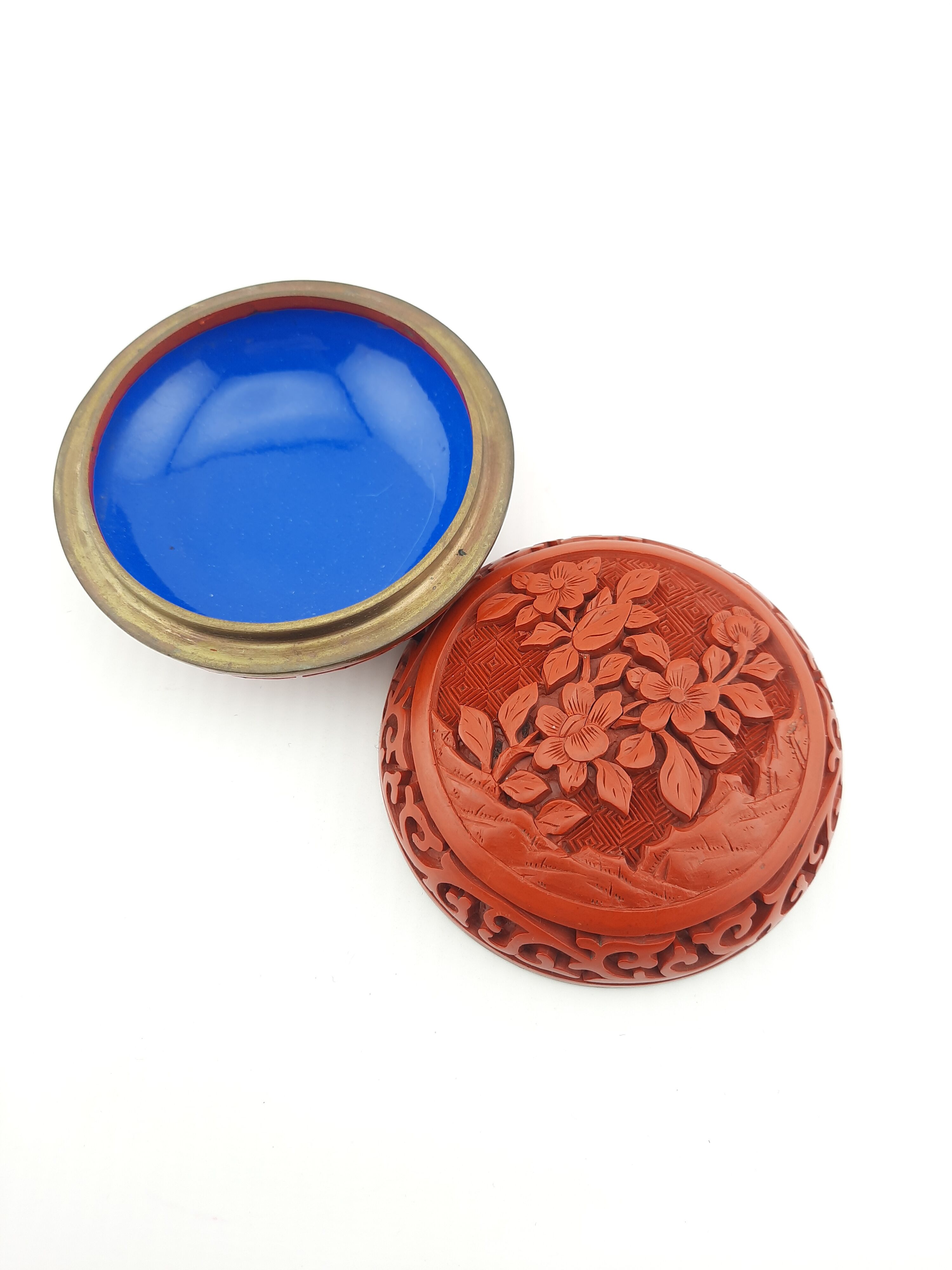 Chinese cinnabar lacquer box, vintage