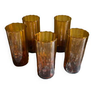 5 amber glasses