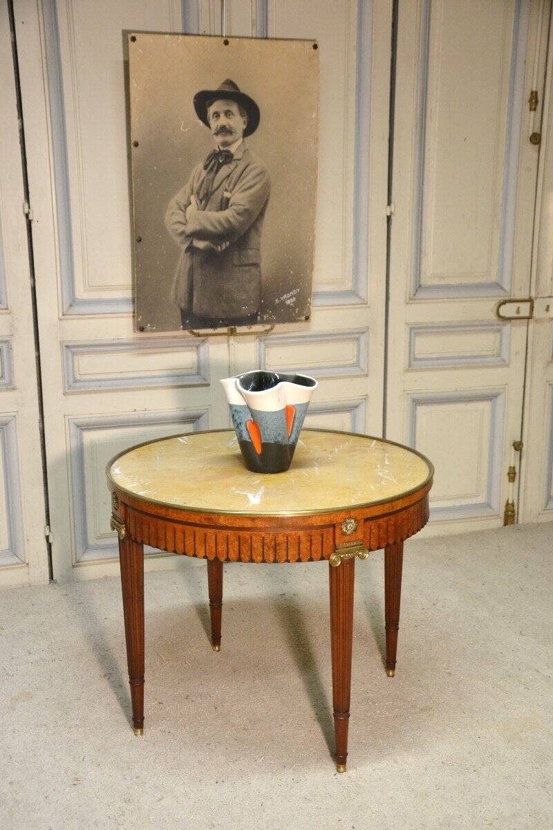 Art Deco pedestal table
