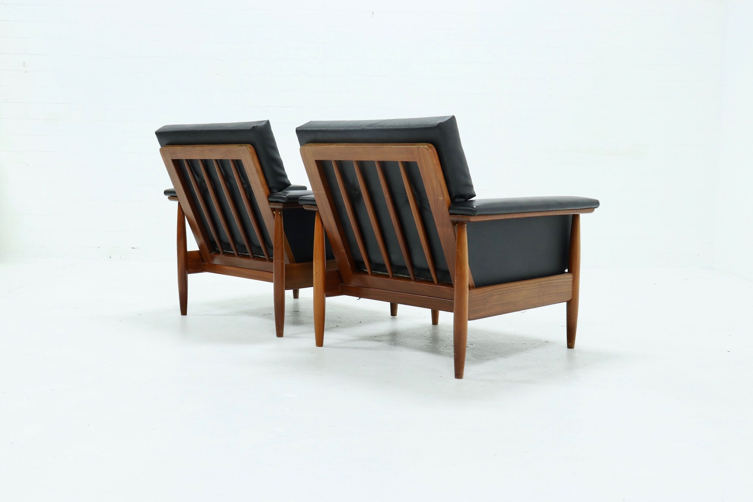 Paire de fauteuils scandinave 1960