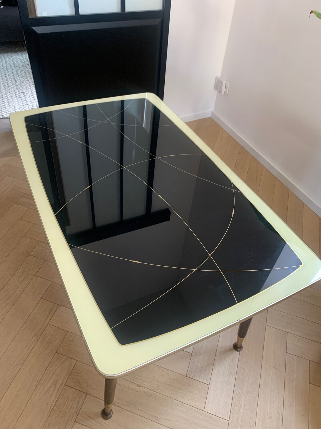 Hand-cranked coffee table