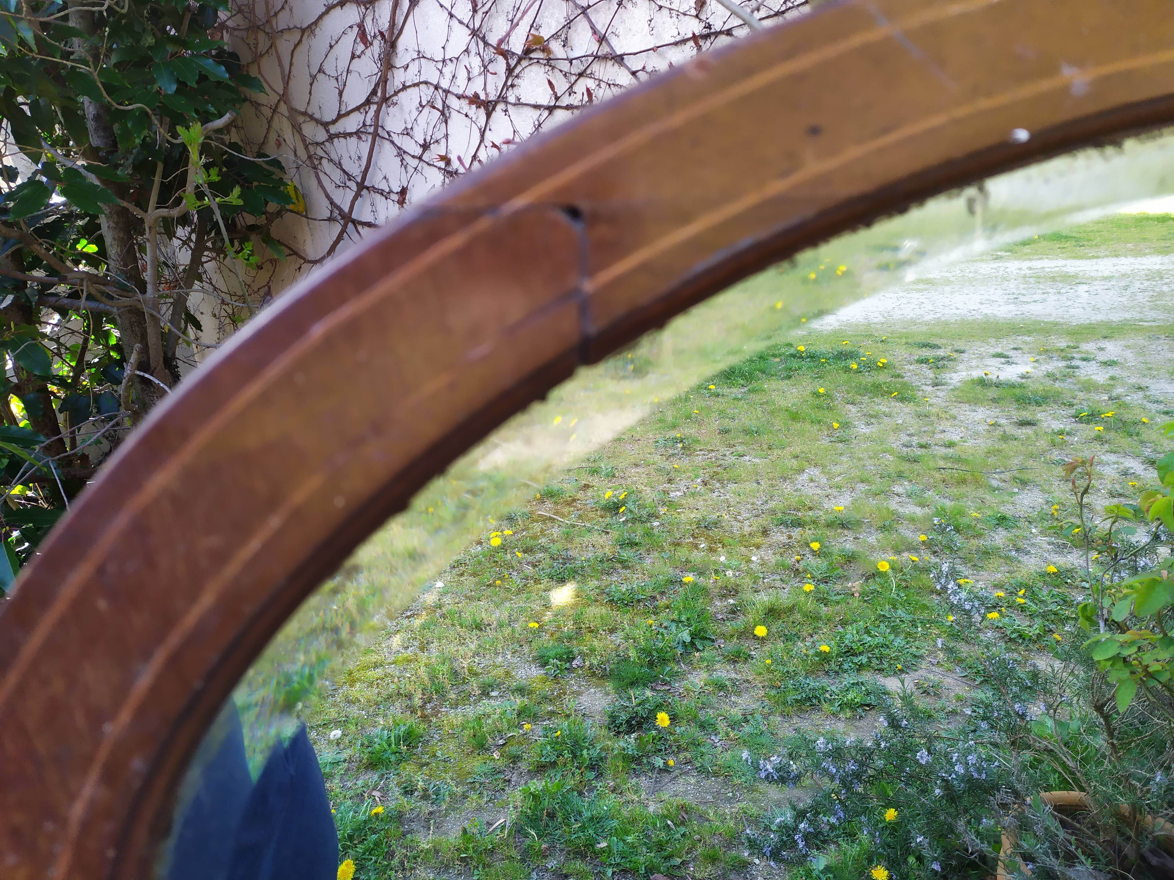 Beveled oval mirror 83x52cm