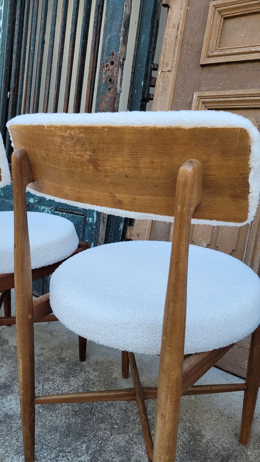 Series of 4 design Scandinavian teak chairs
