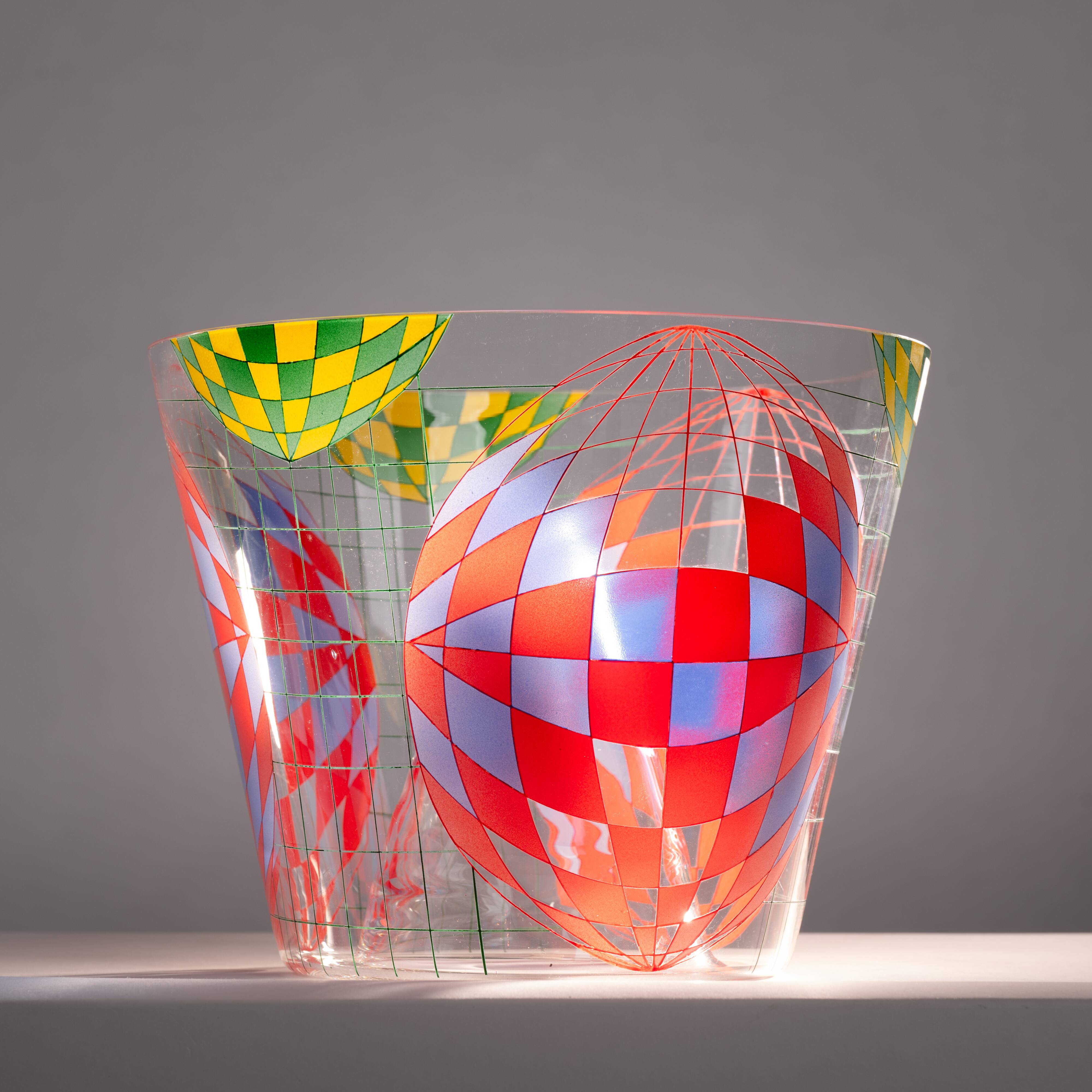 art glass object vase