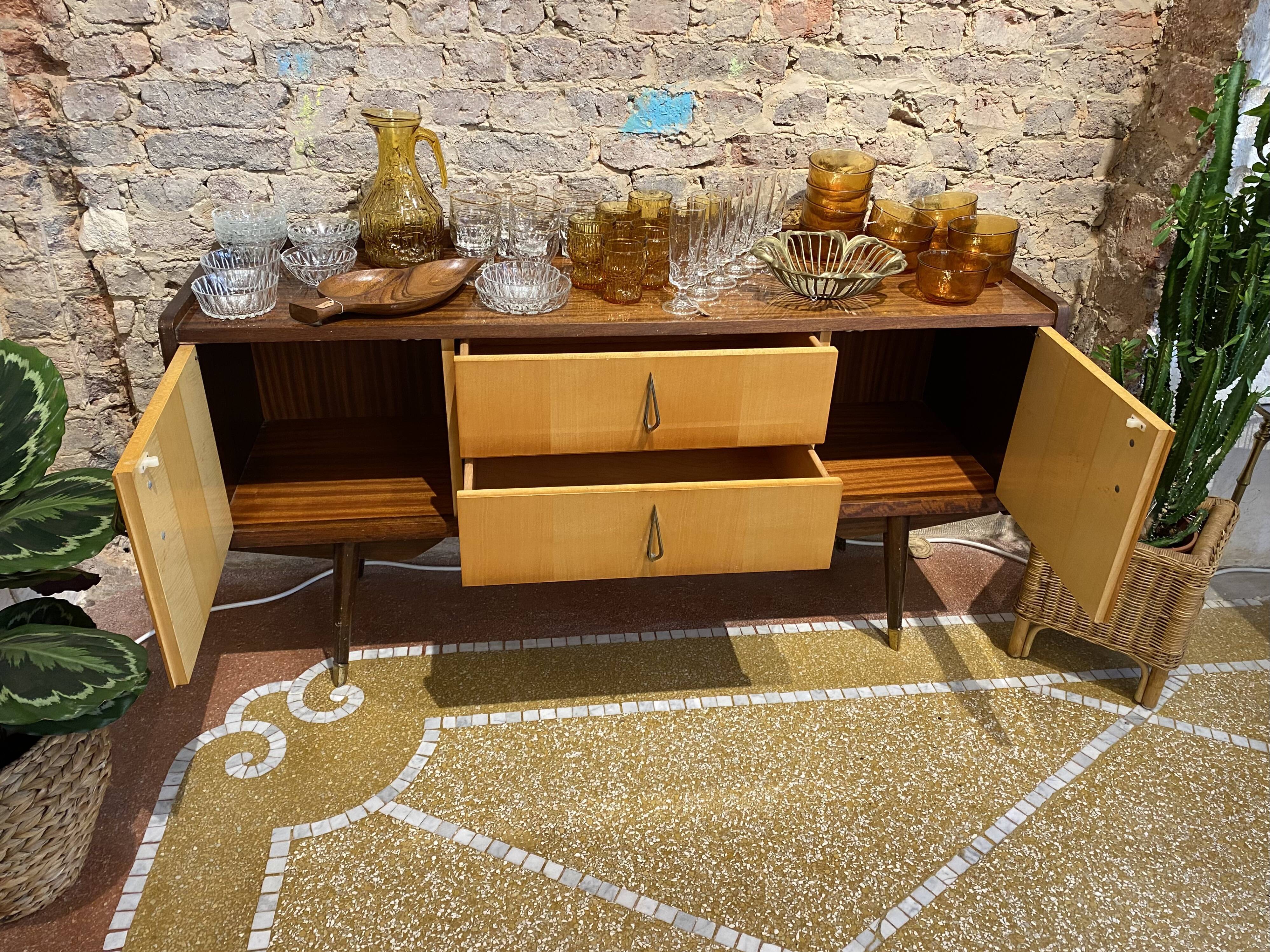 Vintage lacquered row 50s/60s