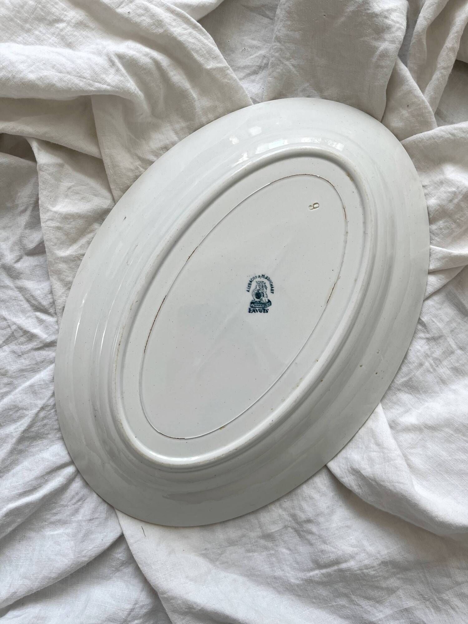 Oval iron earthenware dish "Pavots" Saint Amand A. Lebacqz & M. Bouchart