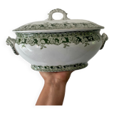 Large old tureen in iron earth, model Murier de Saint amand