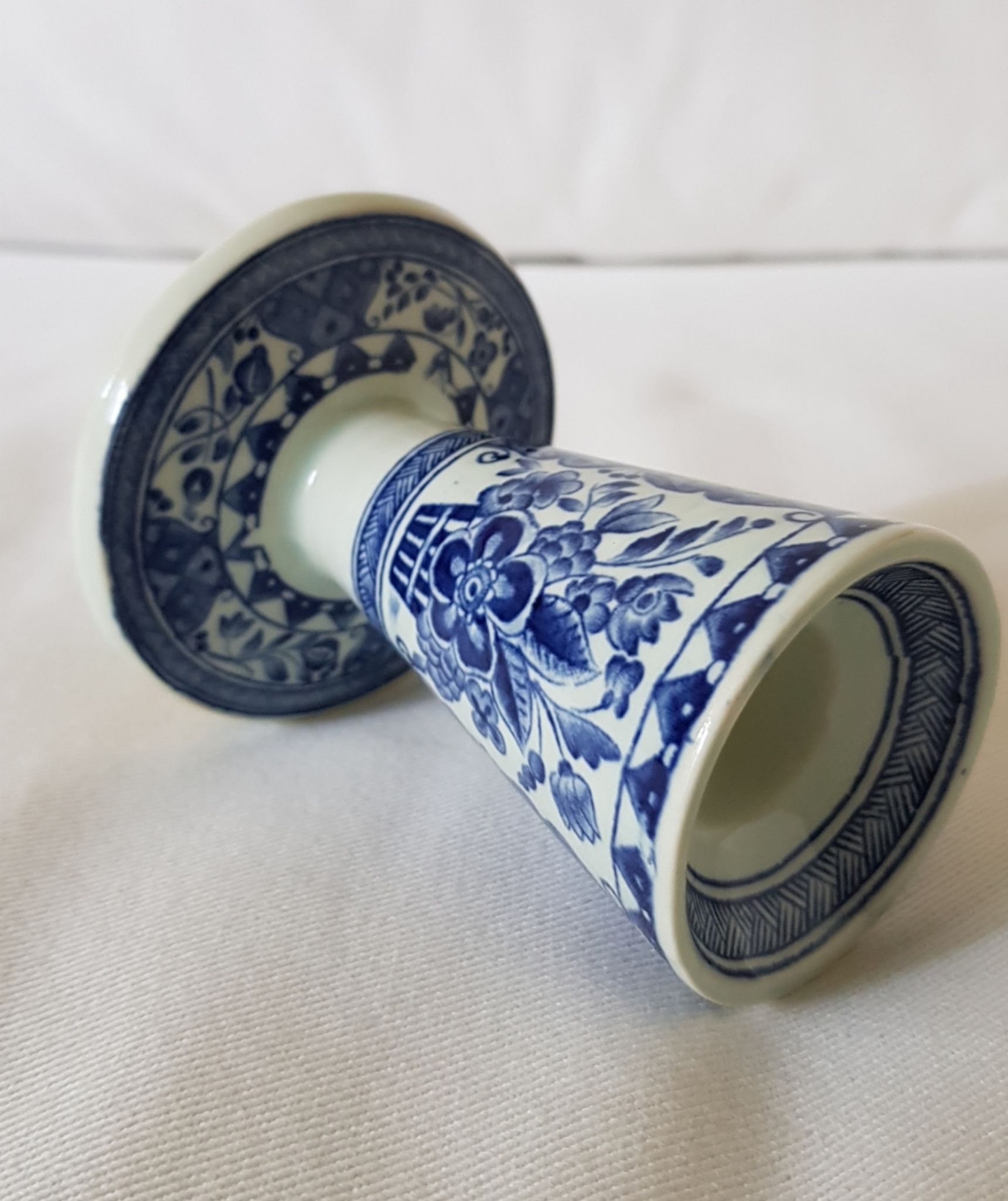 Bougeoir bleu blanc, Sphinx Royal Maastricht