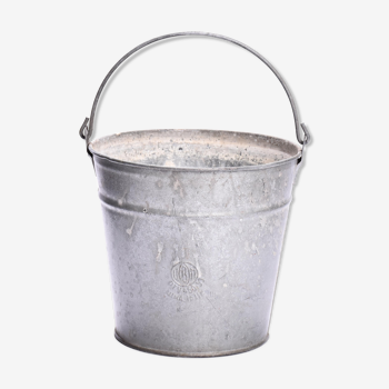 Vintage zinc bucket